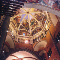 La splendida cupola affrescata dal Guercino e dal Morazzone