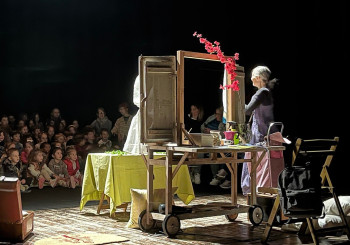 "Storie con i fiocchi" - Teatro Gioco Vita