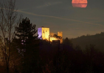 Visita guidata storica notturna al Castello di Gropparello