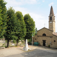 La chiesa di Sant'Antonino di Veleia - foto di Filippo Adolfini e Renzo Marchionni